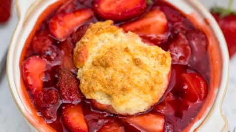 Best Strawberry Cobbler