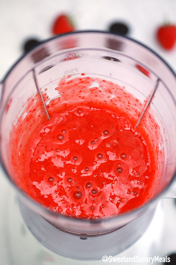 Photo of strawberry puree.