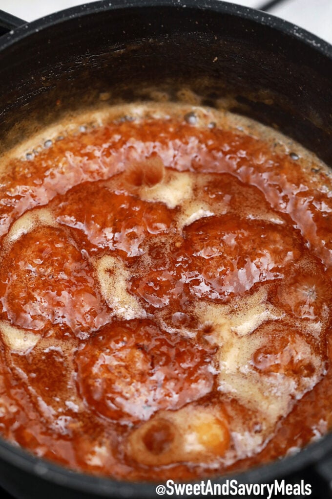 Photo of how to make peach jam.