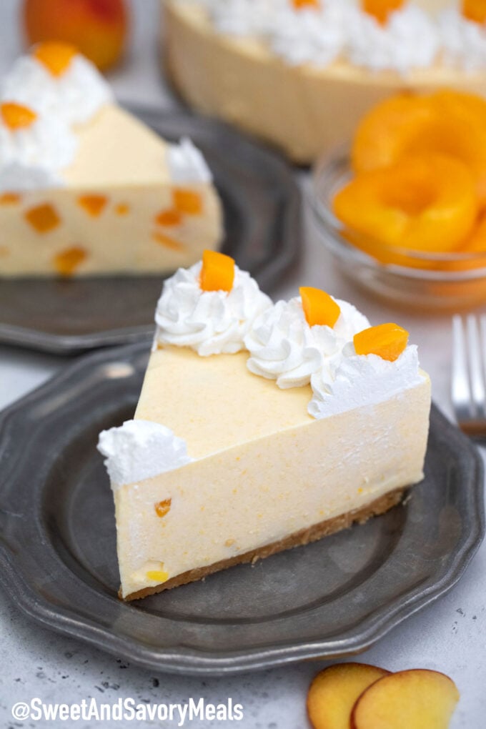 no bake peach cheesecake slice on a plate