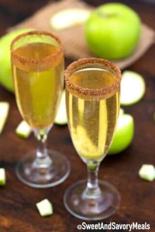 apple cider mimosa flutes