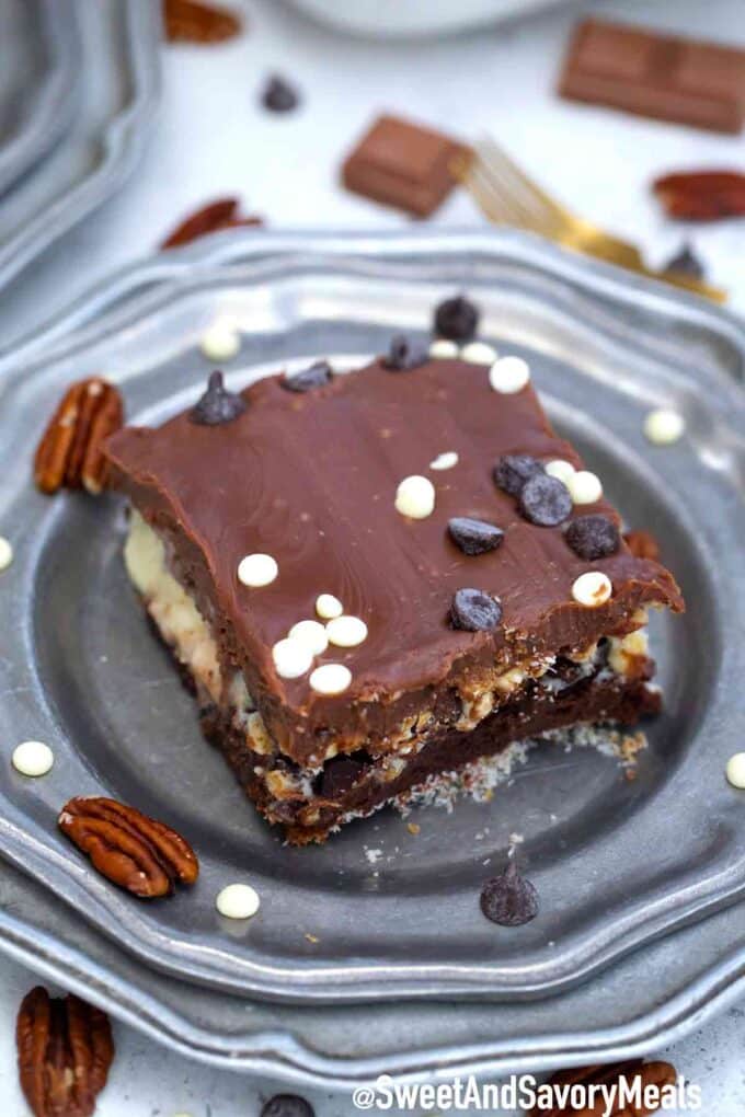 Earthquake Cake slice.