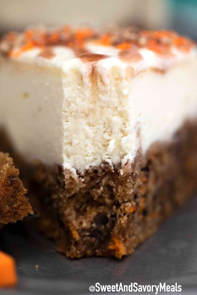 carrot cake cheesecake slice