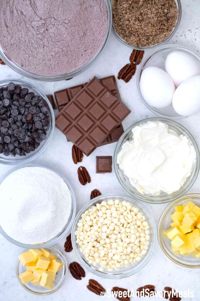 Earthquake Cake ingredients.