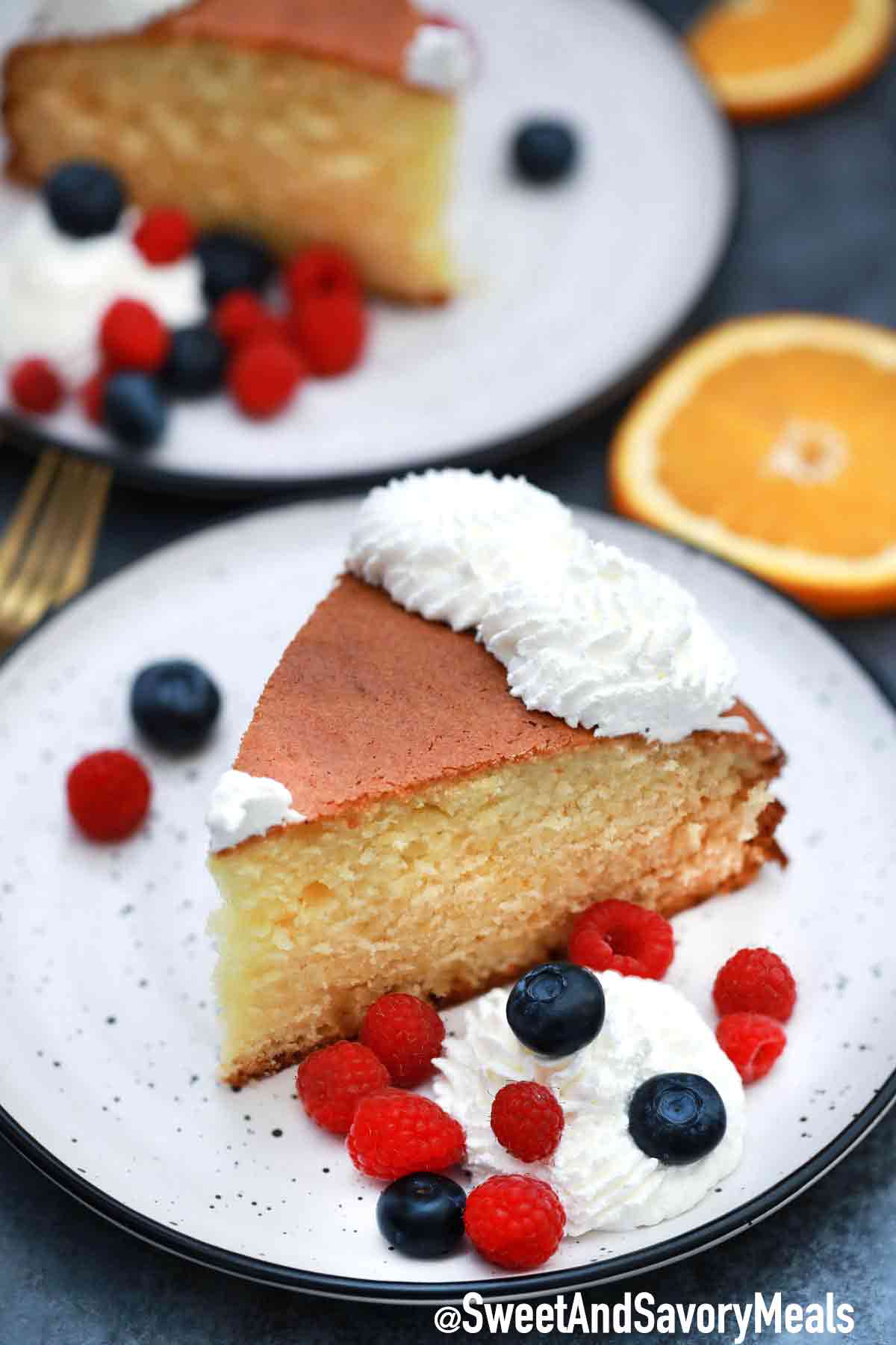 Yogurt orange cake slice.