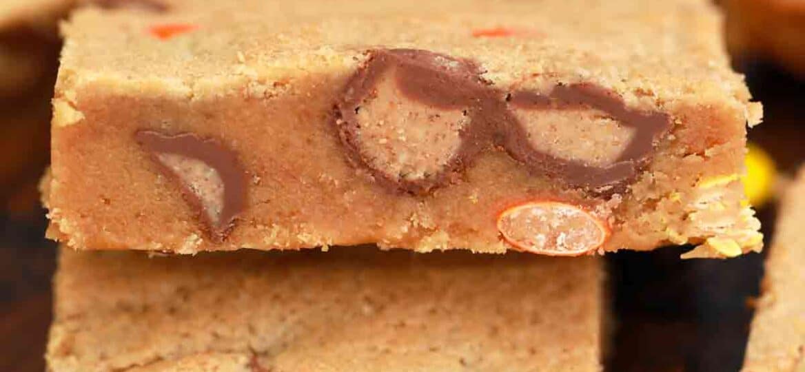 peanut butter blondies with Reeses pieces and peanut butter cups