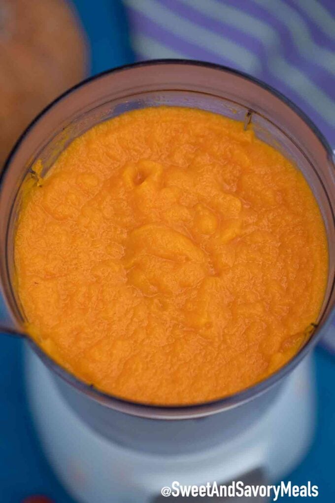 Homemade pumpkin puree in a blender
