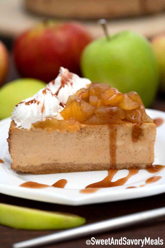 Apple pie cheesecake