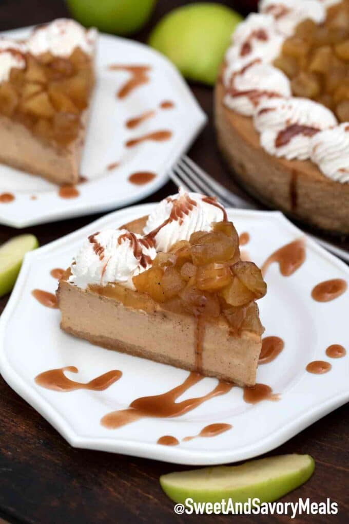 Apple pie caramel cheesecake with browned apples