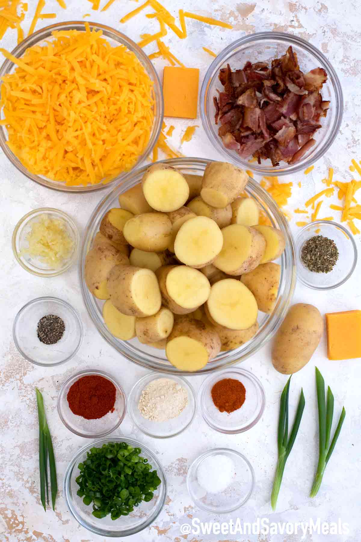 Loaded Slow Cooker Potatoes [Video] Sweet and Savory Meals