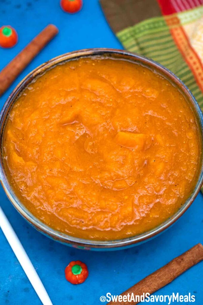 homemade pumpkin puree in a bowl