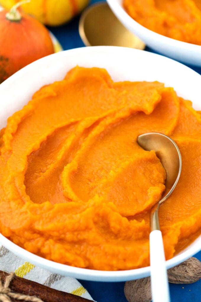 Creamy, homemade pumpkin puree.