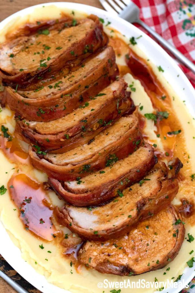 sliced bacon pork loin