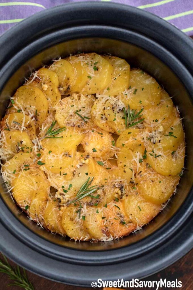 slow cooker scalloped potatoes