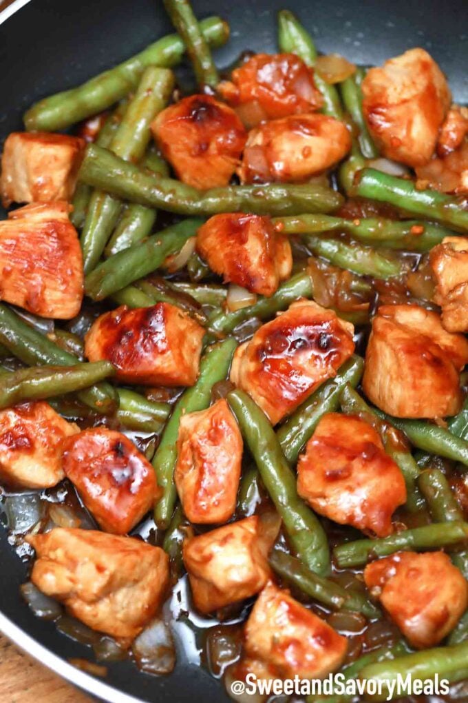 Panda Express string bean chicken breast with sesame seeds in a pan