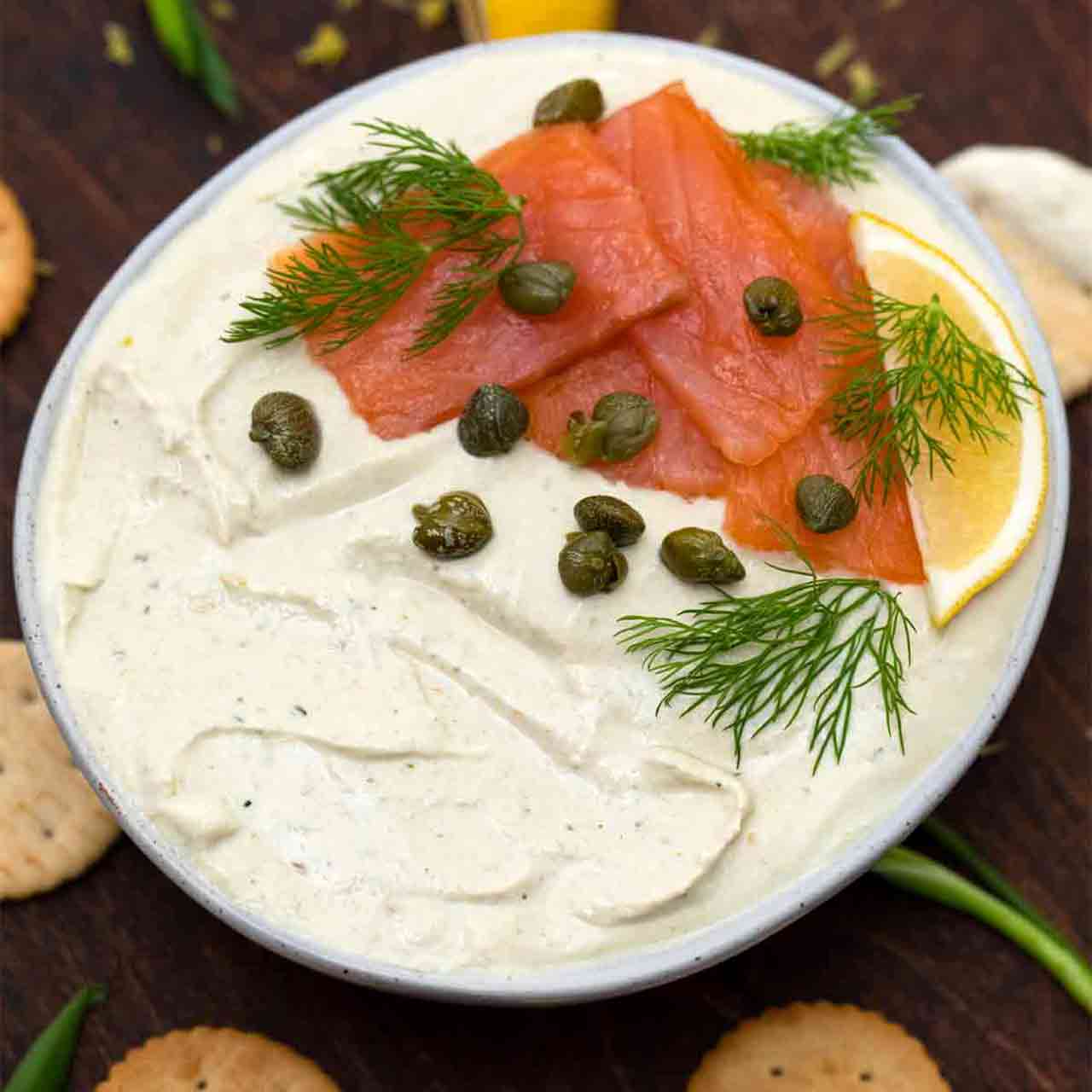 Smoked Salmon & Garlic Dill Cream Cheese Crackers