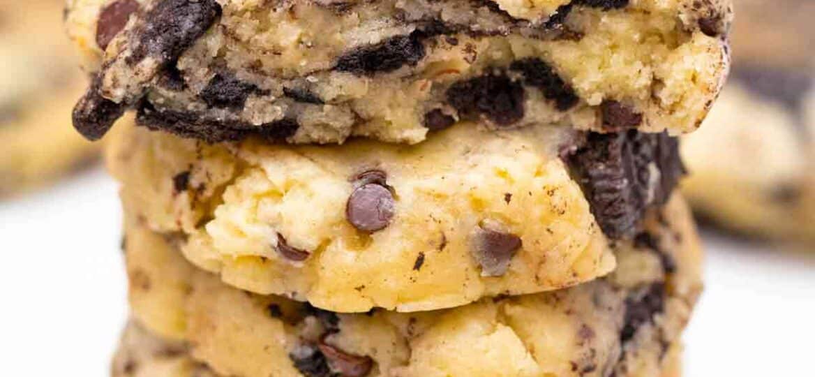 Cookies and Cream Cookies