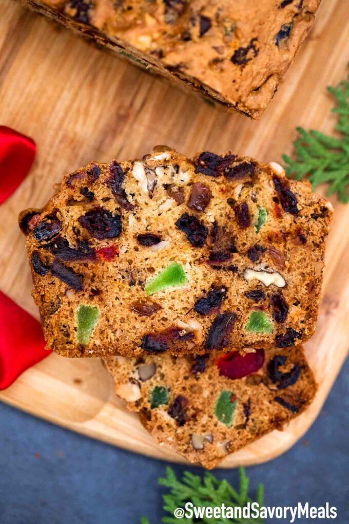 How to Cut Fruit Cake (Without It Crumbling) - Baking Kneads, LLC