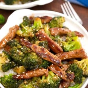 Panda Express Beef and Broccoli (Video) - Sweet and Savory ...