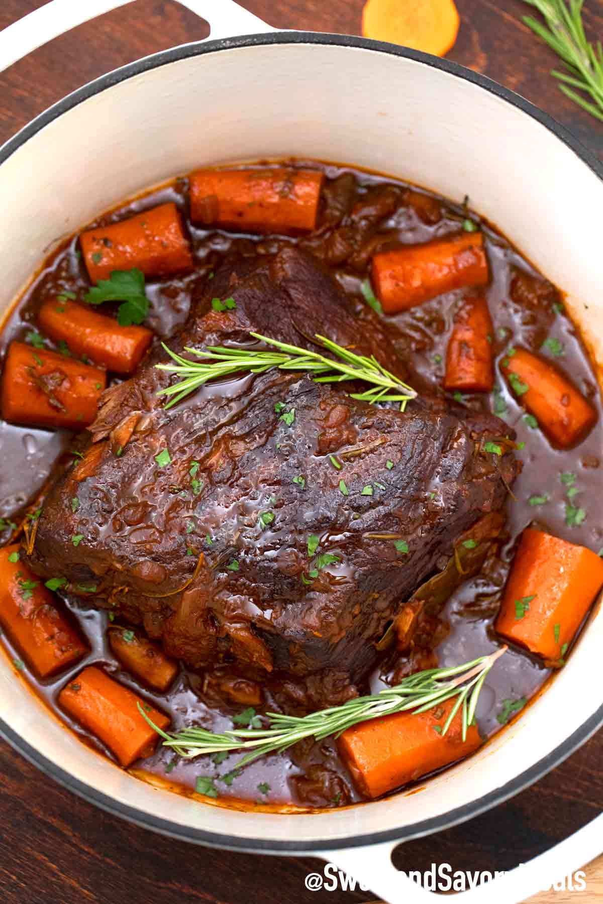 Crockpot Red Wine Pot Roast Recipe 