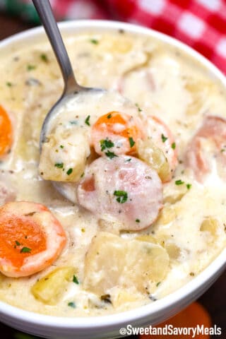 sausage and cabbage soup with veggies