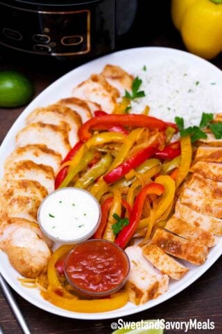 slow cooker chicken fajitas