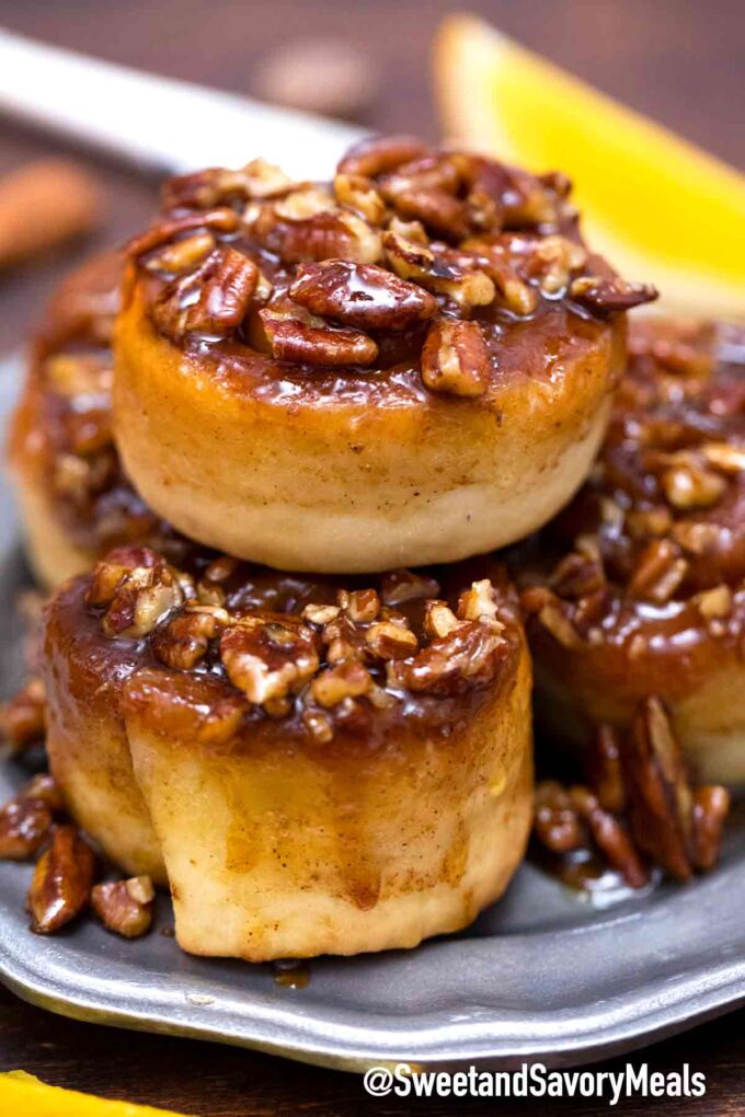 maple sticky buns