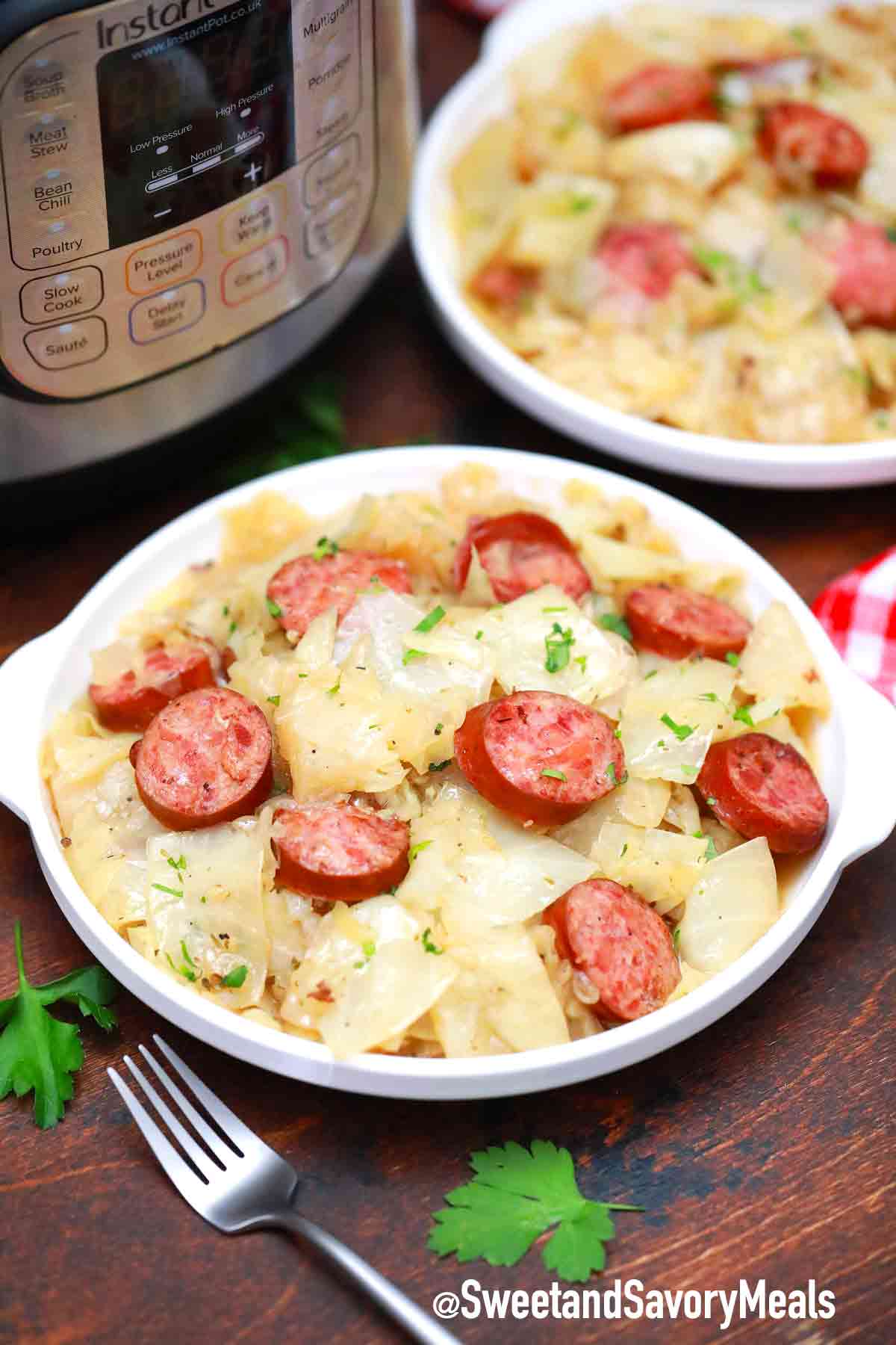 Instant Pot Cabbage and Sausage [Video] S&SM