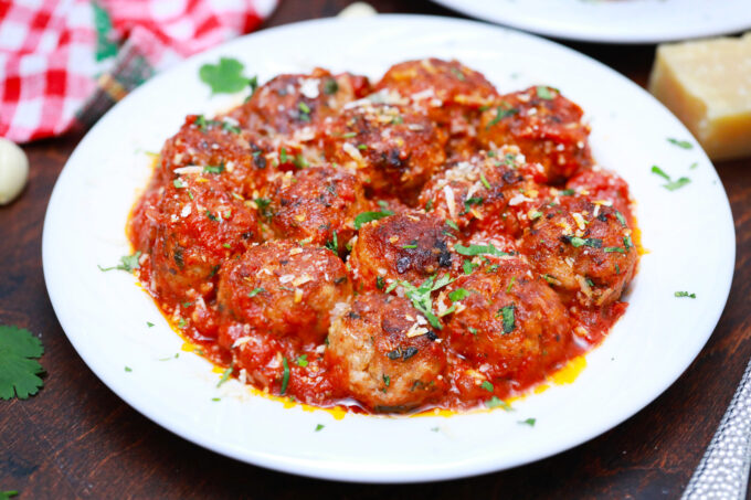 A plate of homemade turkey meatballs.