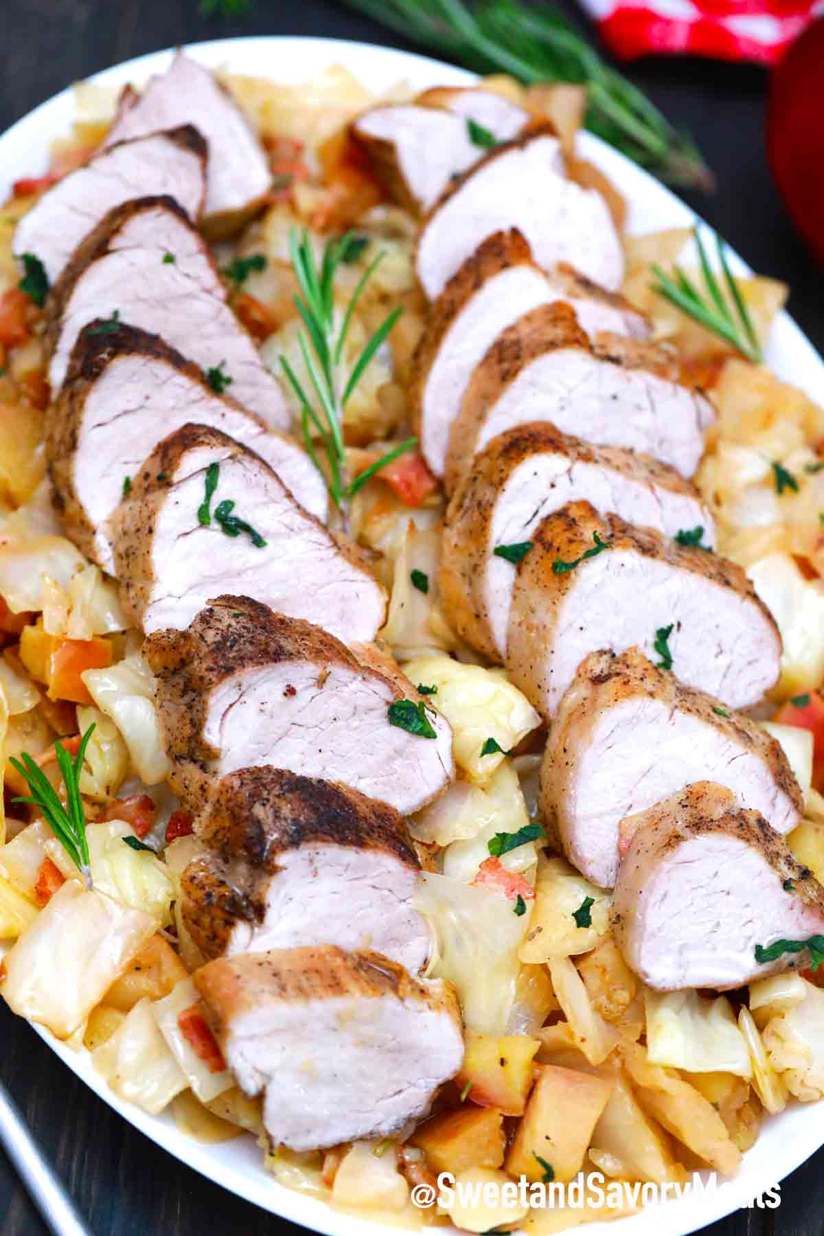 Pork Tenderloin with Cabbage [Video] Sweet and Savory Meals