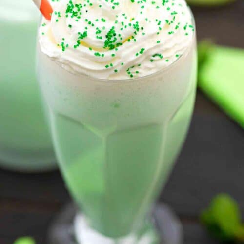 Shamrock Shake Recipe [Video] - Sweet and Savory Meals