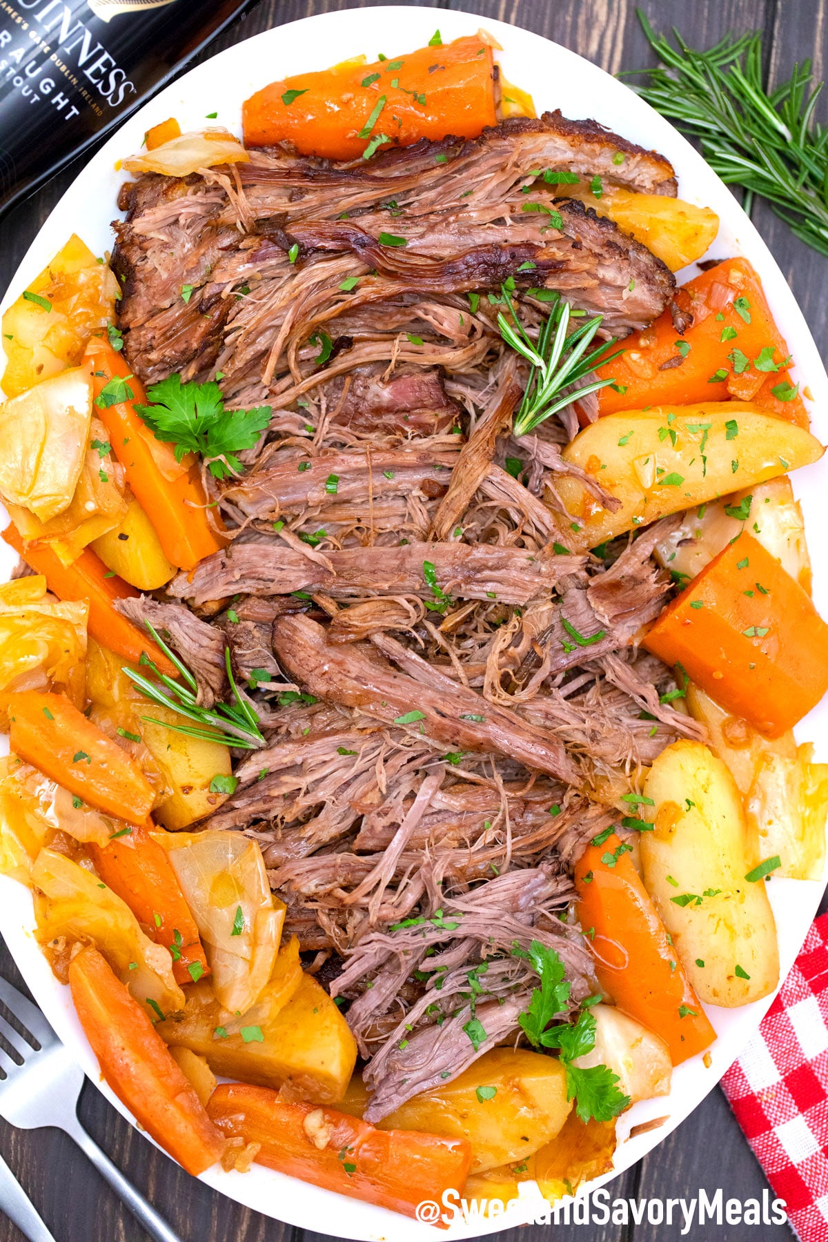 Guinness Pot Roast [Video] Sweet and Savory Meals
