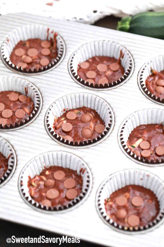 chocolate zucchini muffins batter