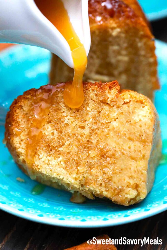 Kentucky butter cake with butter sauce