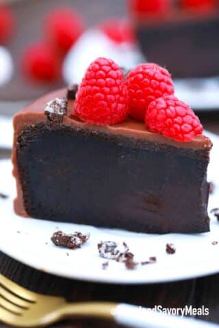 5 ingredient chocolate cake