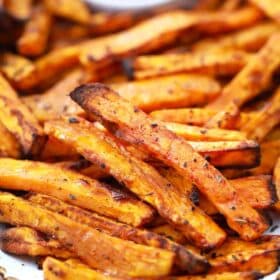 air fryer sweet potato fries on a plate