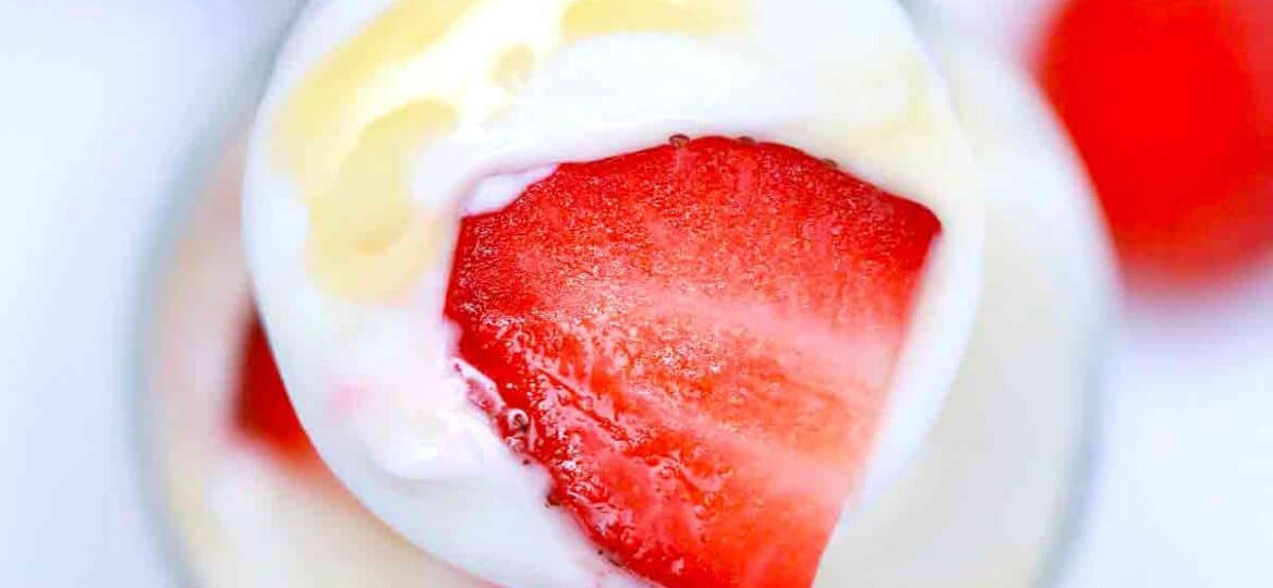 homemade crockpot yogurt with strawberries