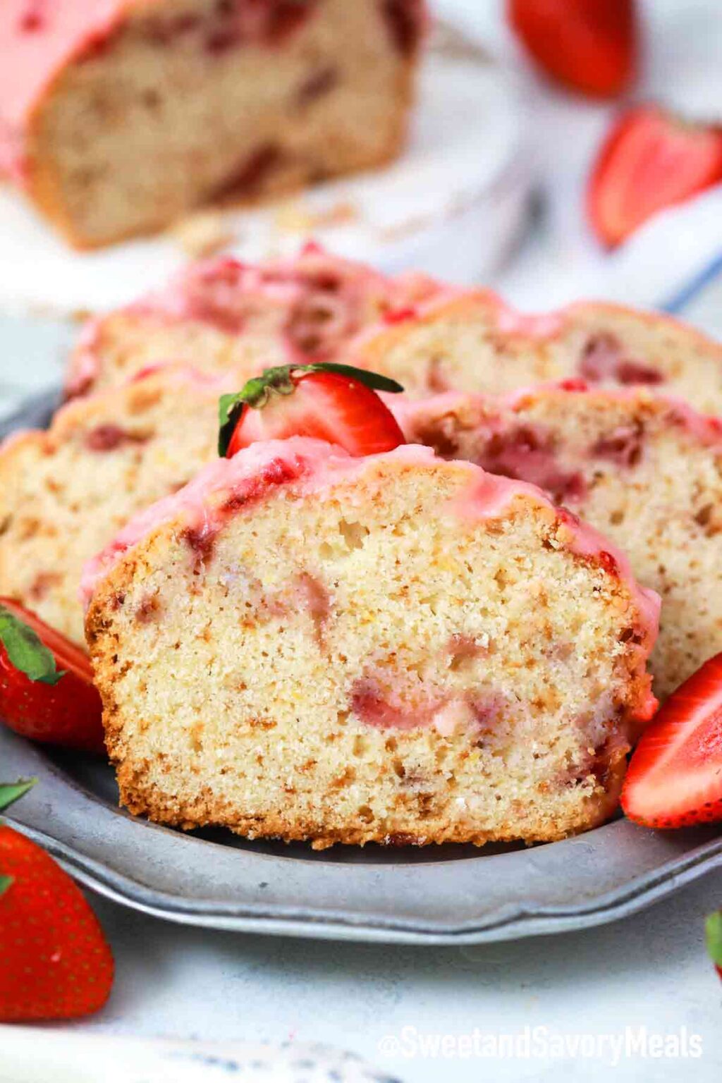 Strawberry Bread Recipe [Video] Sweet and Savory Meals