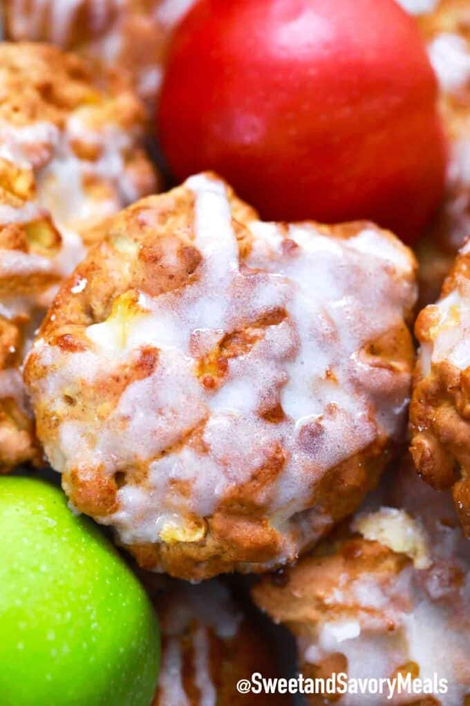 air fryer apples fritters with glaze