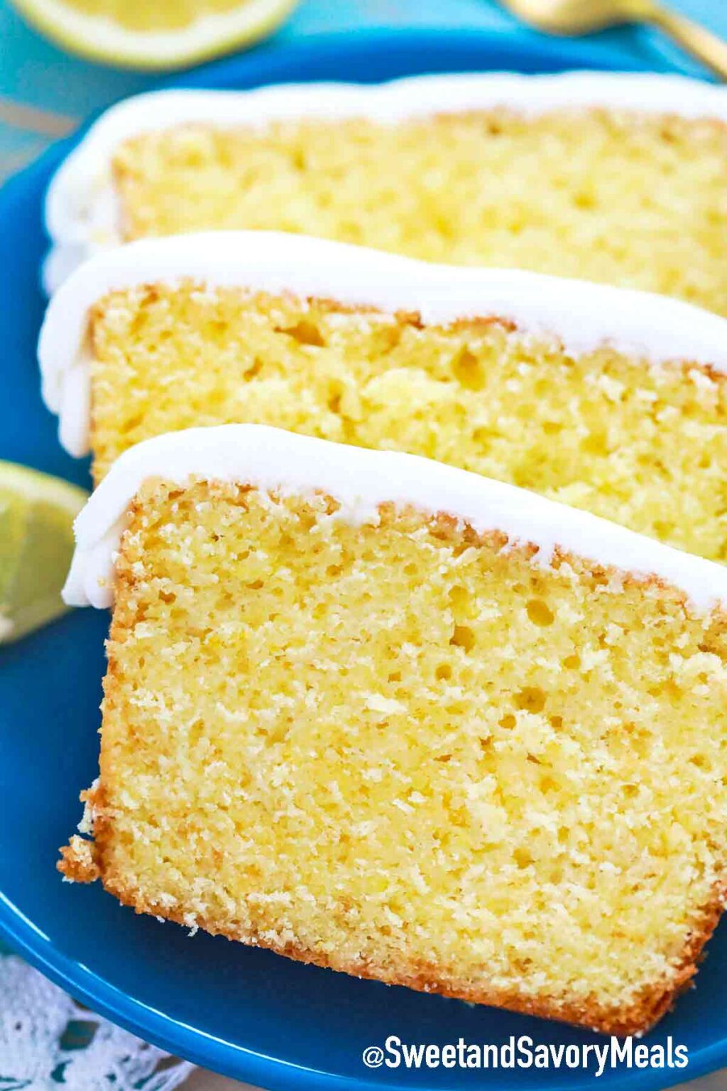 Classic Lemon Pound Cake Recipe [video] - Sweet and Savory Meals