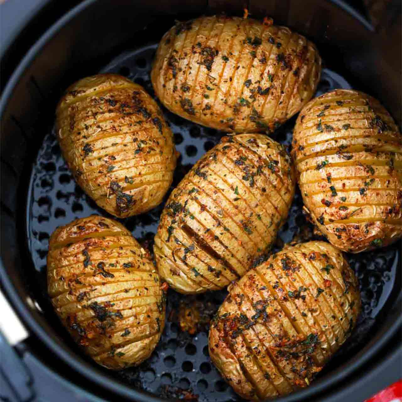 Easy Air Fryer Hasselback Potatoes (Oven Option) - Vegan Punks