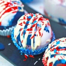 patriotic hot cocoa bombs