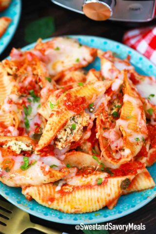 instant pot stuffed shells on a serving plate