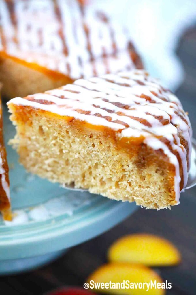 sliced peach upside down cake