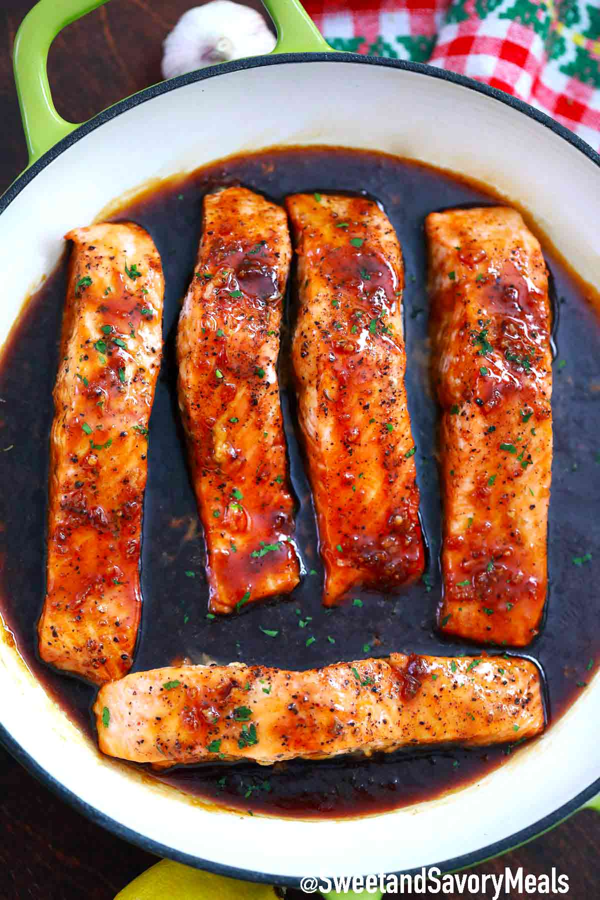 Honey Garlic Salmon Recipe [Video] Sweet and Savory Meals