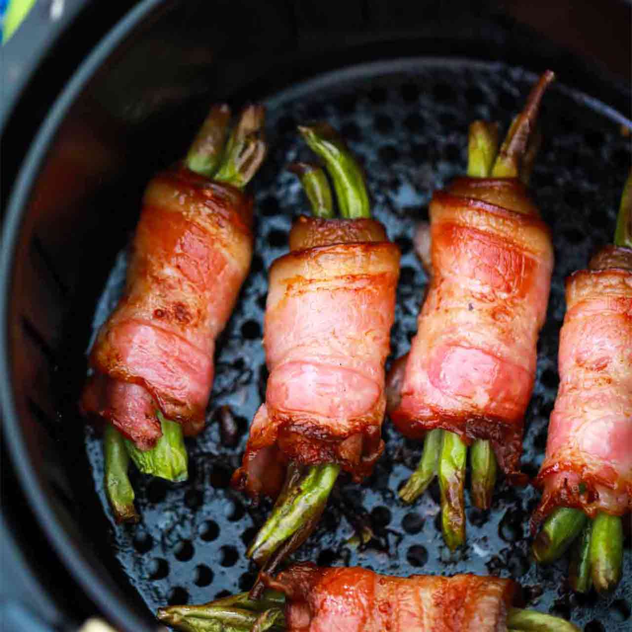 Air Fryer Bacon Wrapped Green Beans [Video]