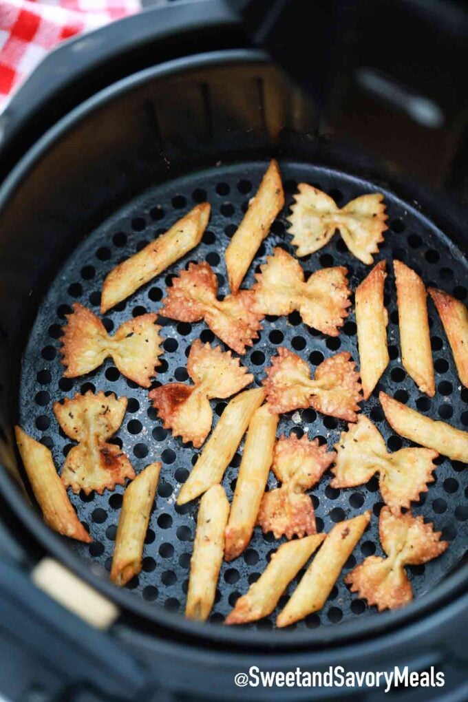 air fryer pasta chips