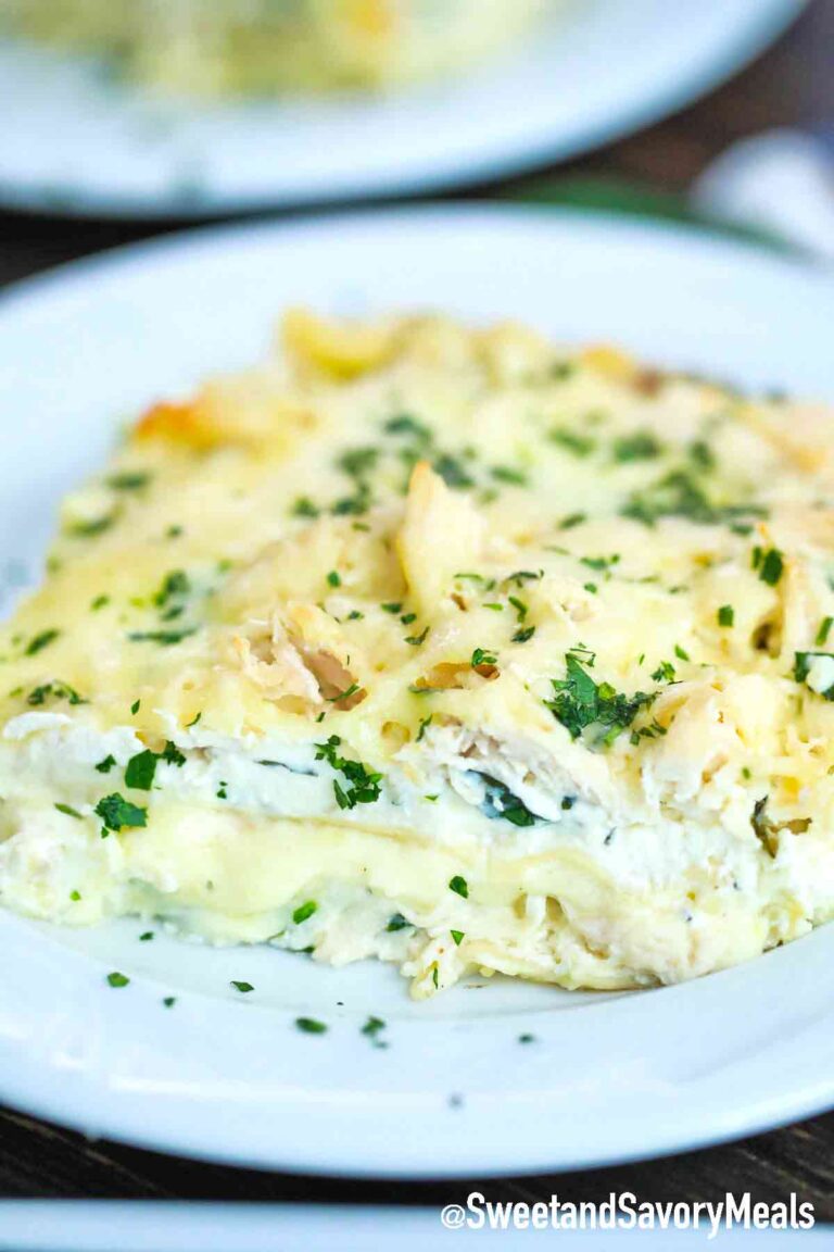 Chicken Alfredo Lasagna Recipe - Sweet and Savory Meals