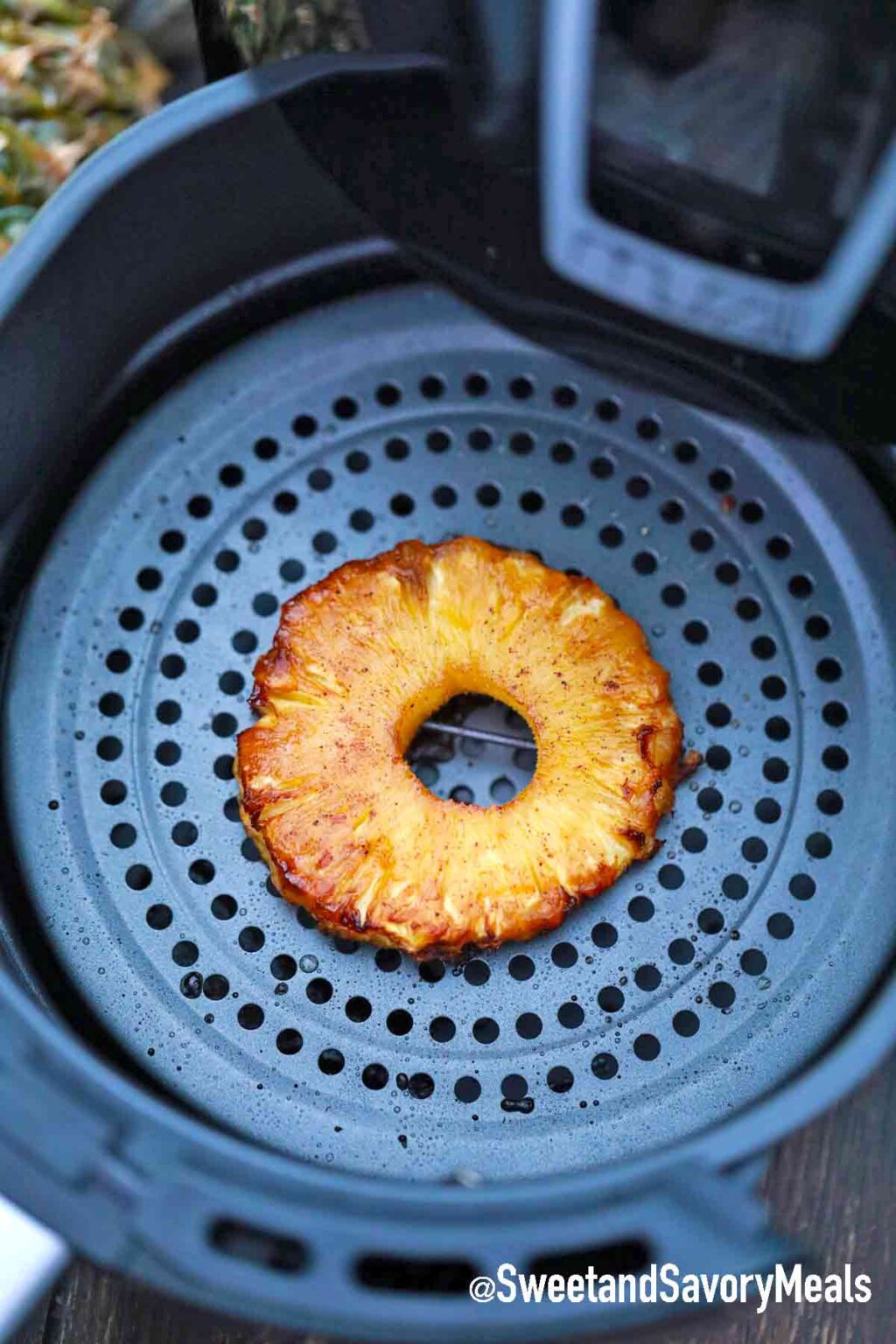 Air Fryer Pineapple Rings [Video] Sweet and Savory Meals