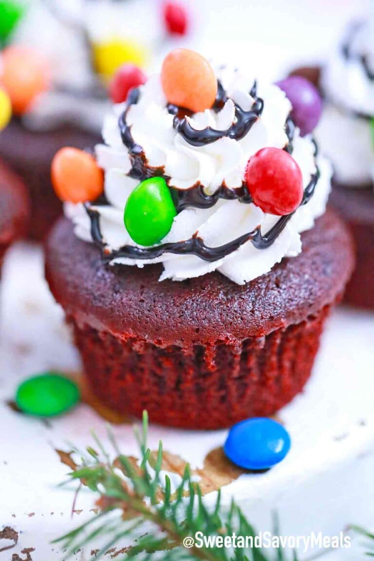 Christmas light cupcakes